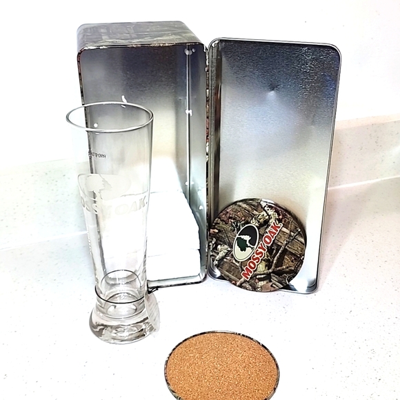 Beer Glass. Pilsner Glass Mossy Oak Gift Set in a tin. NEW with tags. - Picture 8 of 10